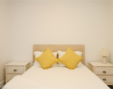 9423 Terresina Drive - Photo Thumbnail 20