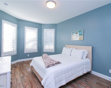 9423 Terresina Drive - Photo Thumbnail 27