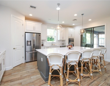9423 Terresina Drive - Photo Thumbnail 34