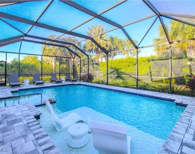 9423 Terresina Drive - Photo Thumbnail 7