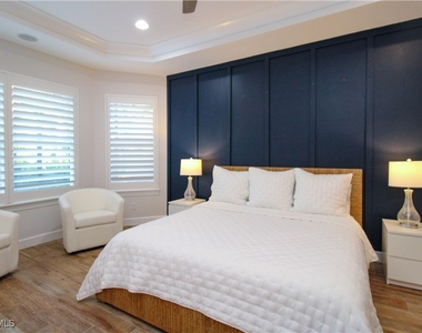 9423 Terresina Drive - Photo Thumbnail 42