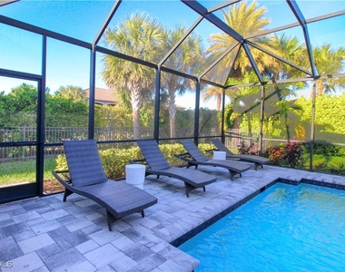 9423 Terresina Drive - Photo Thumbnail 6