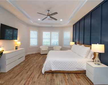 9423 Terresina Drive - Photo Thumbnail 40