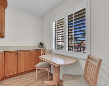 10682 Gulf Shore Drive - Photo Thumbnail 10