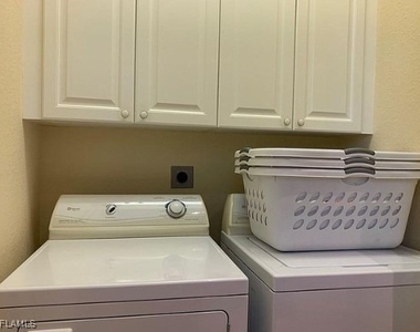 14780 Glen Eden Drive - Photo Thumbnail 39
