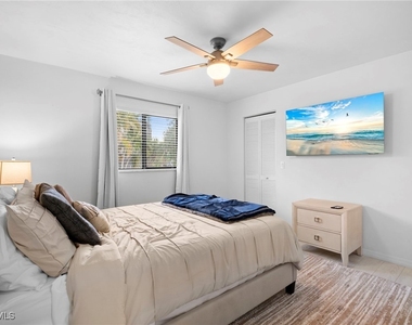 4530 W Coral Circle - Photo Thumbnail 22