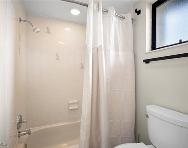 4530 W Coral Circle - Photo Thumbnail 27