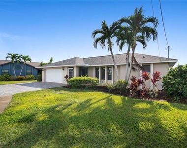 4530 W Coral Circle - Photo Thumbnail 30