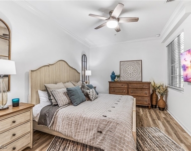 43020 Greenway Boulevard - Photo Thumbnail 8