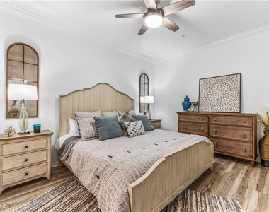 43020 Greenway Boulevard - Photo Thumbnail 7
