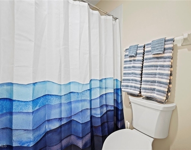 9200 Highland Woods Boulevard - Photo Thumbnail 20