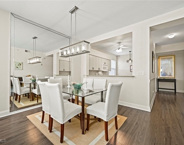 9200 Highland Woods Boulevard - Photo Thumbnail 9