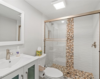 26773 Hickory Boulevard - Photo Thumbnail 31