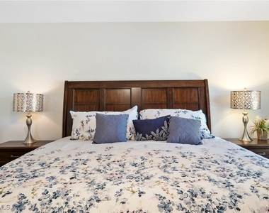 26773 Hickory Boulevard - Photo Thumbnail 14