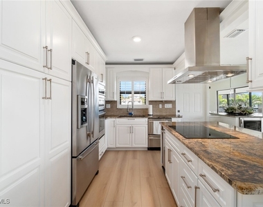 26773 Hickory Boulevard - Photo Thumbnail 7