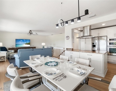 26773 Hickory Boulevard - Photo Thumbnail 12