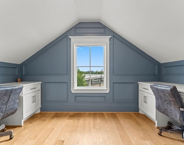 426 Marshall Street - Photo Thumbnail 42