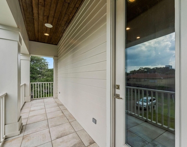 426 Marshall Street - Photo Thumbnail 27