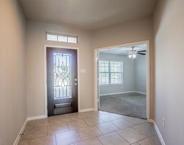 1407 Wheatland Terrance Lane - Photo Thumbnail 3