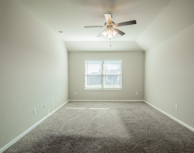 1407 Wheatland Terrance Lane - Photo Thumbnail 19