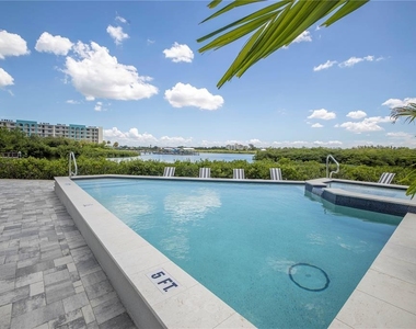 19505 Gulf Boulevard - Photo Thumbnail 79