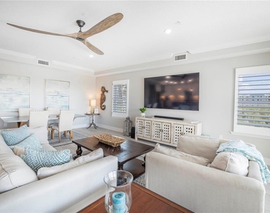 19505 Gulf Boulevard - Photo Thumbnail 19