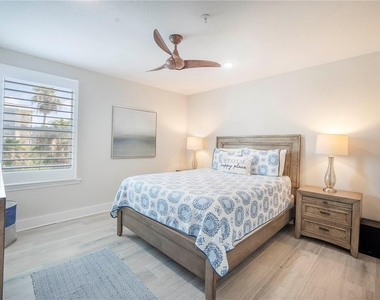 19505 Gulf Boulevard - Photo Thumbnail 31