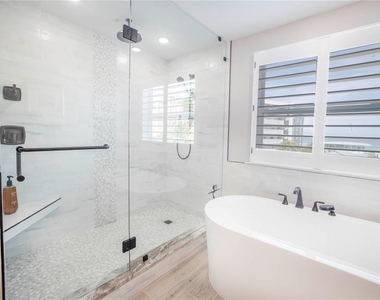 19505 Gulf Boulevard - Photo Thumbnail 59