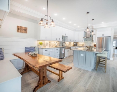 19505 Gulf Boulevard - Photo Thumbnail 7