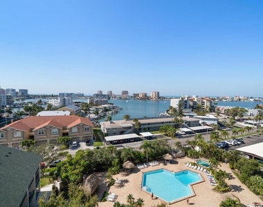 400 Island Way - Photo Thumbnail 23