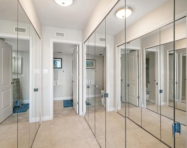 400 Island Way - Photo Thumbnail 15