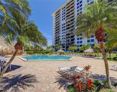 400 Island Way - Photo Thumbnail 36