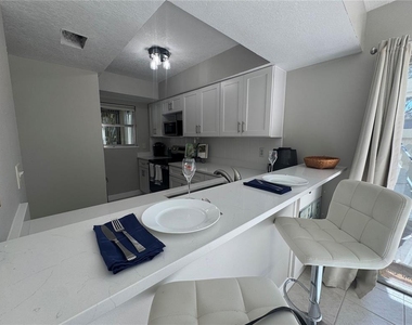 621 Windrush Bay Drive - Photo Thumbnail 10