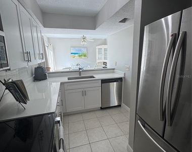 621 Windrush Bay Drive - Photo Thumbnail 13