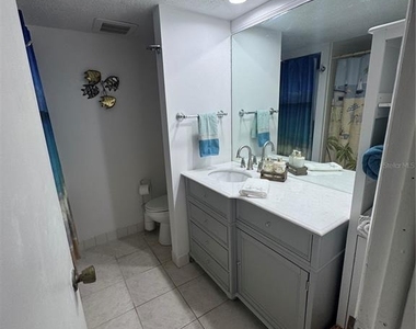 621 Windrush Bay Drive - Photo Thumbnail 20