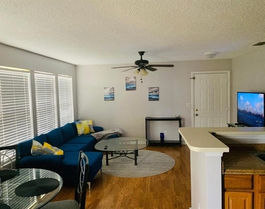 1057 S Hiawassee Road - Photo Thumbnail 1