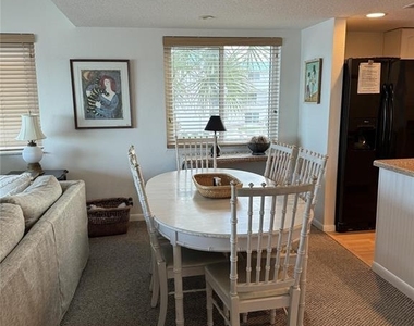 815 Ocean Shore Boulevard - Photo Thumbnail 4