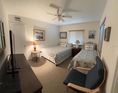 815 Ocean Shore Boulevard - Photo Thumbnail 5