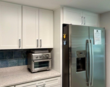 815 Ocean Shore Boulevard - Photo Thumbnail 3