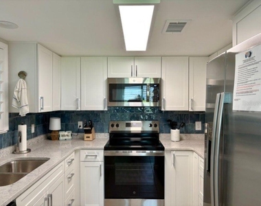 815 Ocean Shore Boulevard - Photo Thumbnail 10