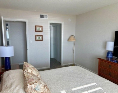 815 Ocean Shore Boulevard - Photo Thumbnail 13