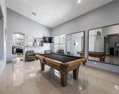 1400 Castle Crest Drive - Photo Thumbnail 7