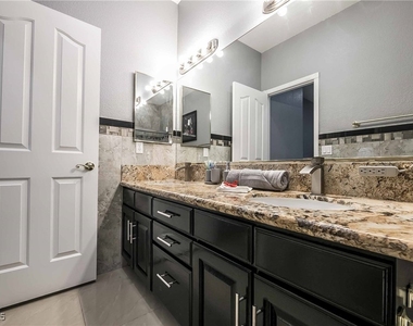 1400 Castle Crest Drive - Photo Thumbnail 47