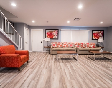 3955 Savoy Court - Photo Thumbnail 11
