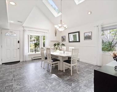 552 Prospect Avenue - Photo Thumbnail 18