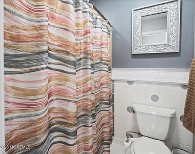 552 Prospect Avenue - Photo Thumbnail 9