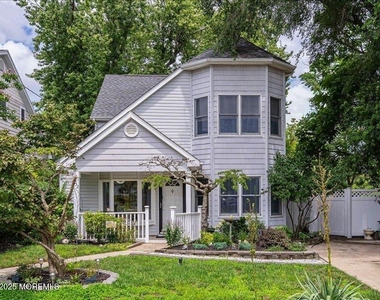 552 Prospect Avenue - Photo Thumbnail 16