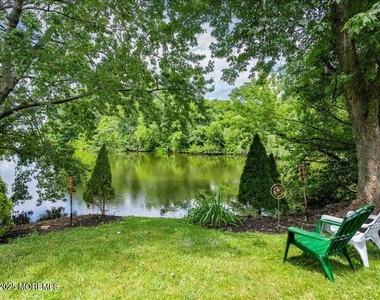 552 Prospect Avenue - Photo Thumbnail 24