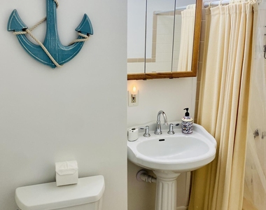 4 Camden Avenue - Photo Thumbnail 1