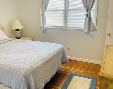 4 Camden Avenue - Photo Thumbnail 4